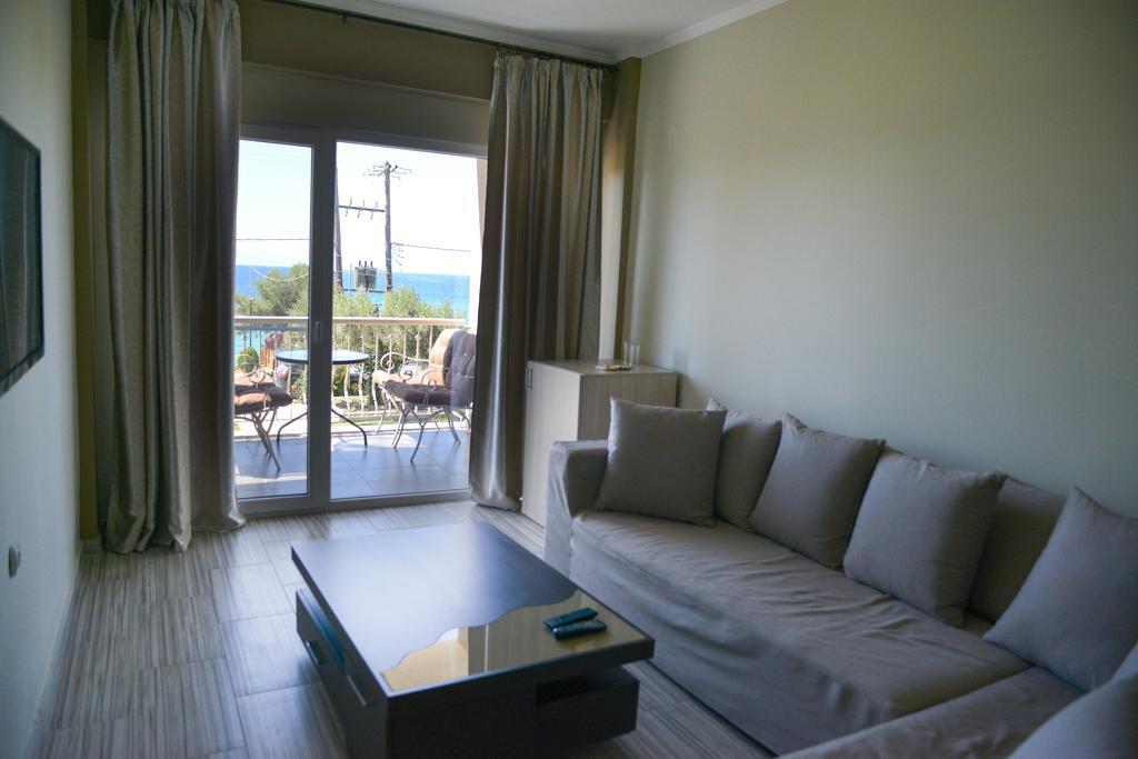 Crown Hotel Néa Skióni Rom bilde